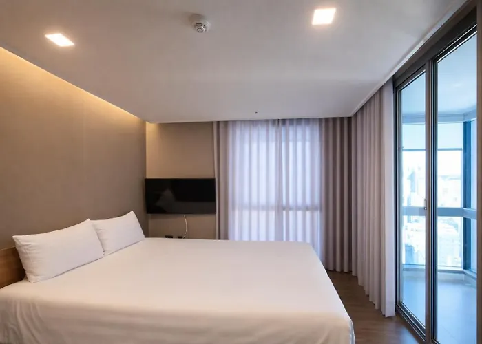 Haeundae Elbonz Aparthotel 3*
