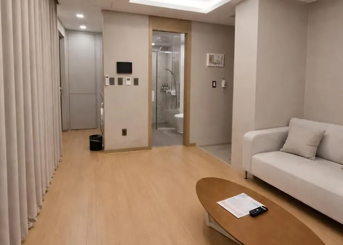 Haeundae Elbonz Aparthotel 3*
