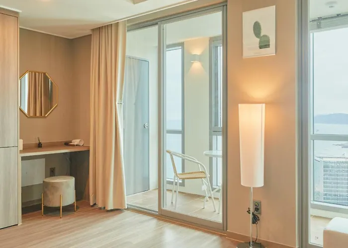 Haeundae Elbonz 3* Busan