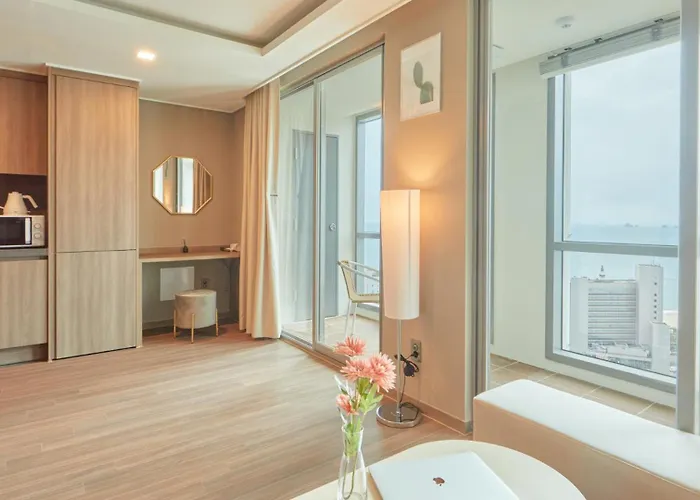 Aparthotel Haeundae Elbonz 3*
